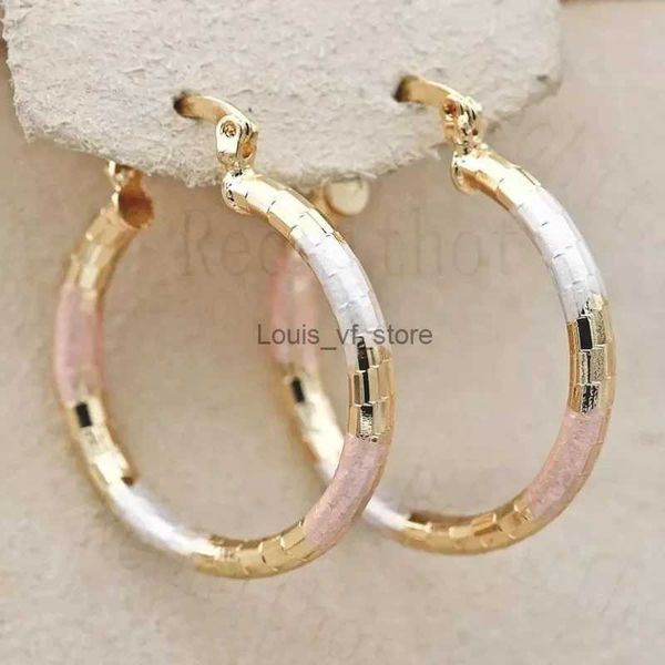 Dangle Kronleuchter klassischer Ohrringe für Frauen Goldfarbe Hoop Metal Eingelegtes Engagement Hochzeit Schmuck H240423