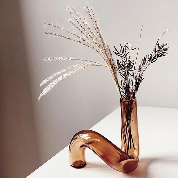 Vasen Nordic INS Kreatives Glas gekrümmte Form transparenter Kunst Kerzenhäuser -Dekoration Blume Vase