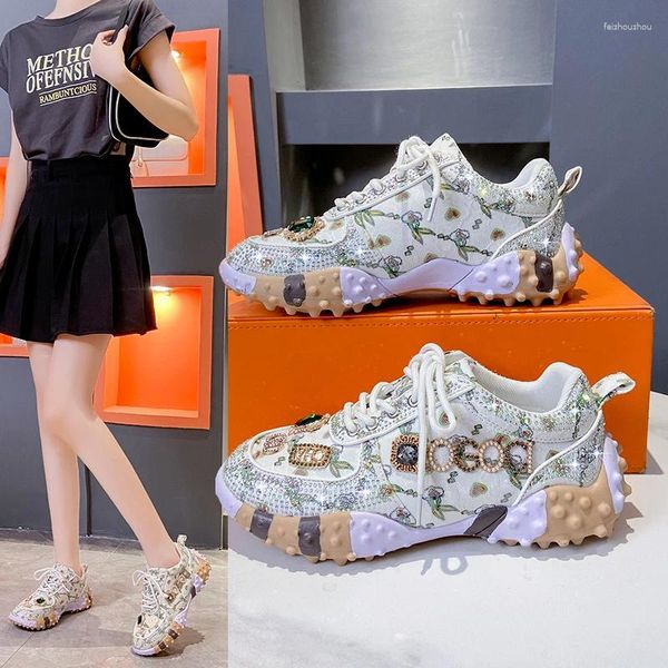 Scarpe casual 2024 Spring Summer Rhinestone Women Dad Sneakser Ins Tide Diamond Designer di lusso traspirato Shuttle Bottoms Sweet Sweet Pink