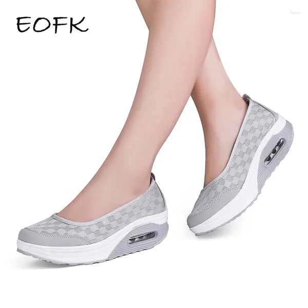 Lässige Schuhe eofk Sommer Herbst Frauen Plattform Flats Slasspulen Sneakers Air Cishion Comfort Plain Slip-on Lady Boat