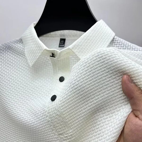Tamanhos asiáticos Summer Mens Lop-up Hollow Short Sleeved Camisa Polo Silk Link 240423