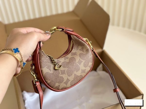 Frauen Mini Gold Bean Tasche Tiger Muster Mini Handtasche Luxus Crossbodys Sacoche Designer JONIE Handtasche mit modischen Gold- und Silberketten -Reise -Mini -Tasche