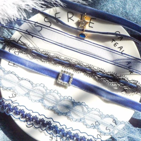 Halskette Halshalskette für Frauen elegante blaue Spitze Samt Streckstreifen Blume Planet Stern Anhänger Meerjungfrau Schwanz kurzer Schlüsselbein Halskette
