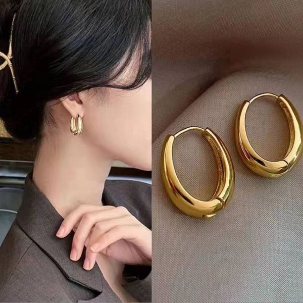 2024 Orecchini in metallo in metallo di moda in vendita calda per donna tendenza orecchini a cerchio vintage classico regalo di gioielli a sospensione per matrimoni