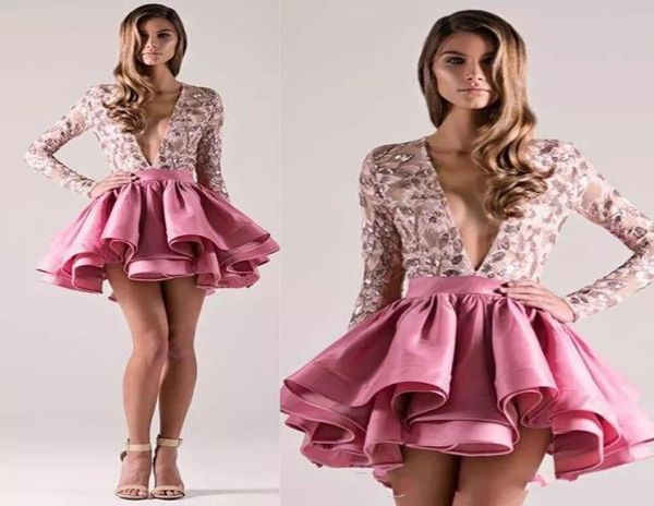 Vestidos de cocktail 2018 chique michael costello vestidos de baile curto Aline lantejoulas de lantejoulas de decote de decote de decote em vil de lantejoulas com long s4772446