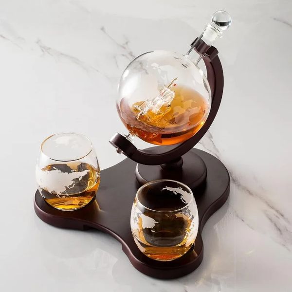 Whiske Globe Decanter Set с 2 очками в подарочной коробке Decanter для ликера бренди джин ром текила водка 240420