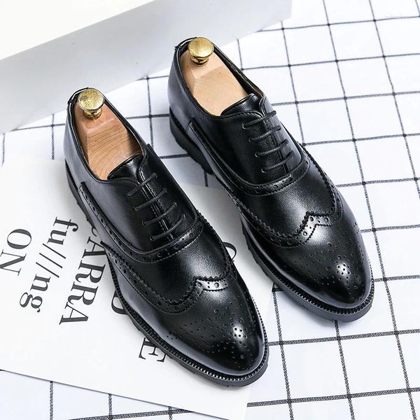 Vestido Sapatos de vestido Wingtip Oxford Grey Genuine Leather Brogue Masculino Business Formal for Men