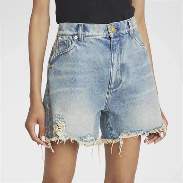 Damenshorts 2024 Sommer in Vintage Distessed Jeans enge Knopf dekoriert reine Baumwoll -Denim