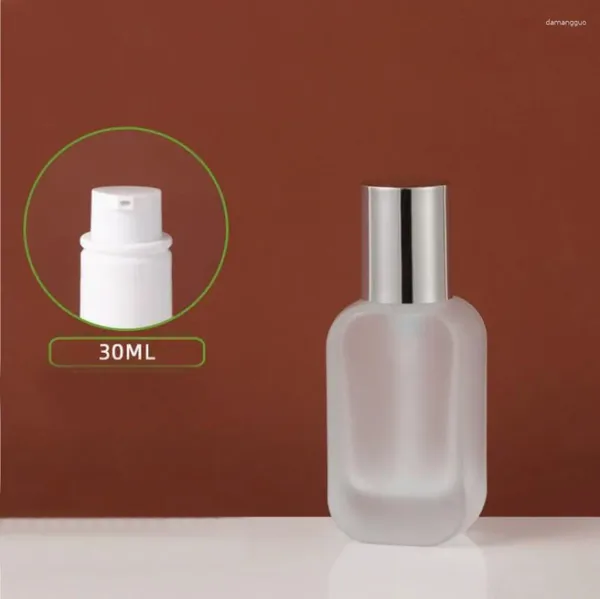 Bottiglie di stoccaggio 30 ml di bottiglia in vetro trasparente pompa in argento siero/lozione/emulsione/base/essenza tono per la cura della pelle