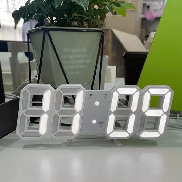 3D LED Digital Clock Digital Moda Luminous Wall Multifuncional Creative USB Plug in Home Decoration 240418