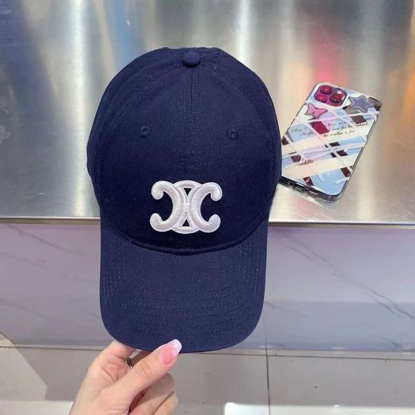 HATS Designer Cel Hats C HAT ARC Baseball Caps Designer Baseball Cappello per uomini Donne Co accoppiano il berretto da palla sportivo da donna all'aperto da spiaggia da spiaggia per le pannelli H NBP8