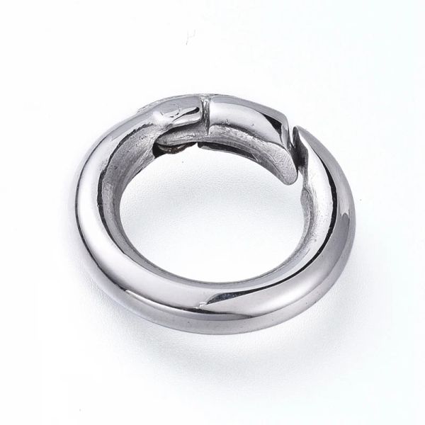 Komponenten 10pcs Ring glatt 304 Edelstahlschlüsselverschluss Finden Sie Schnappverschlüsse Edelstahlfarbe, 15x3mm, 17x3mm, 20x3,5 mm