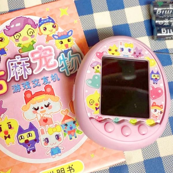 Spielzeug Hot Tamagotchi Elektronische Haustiere Spielzeug Farbbildschirm USB -Ladung Interaktives virtuelles Haustierspielzeug für Festival Girls Game