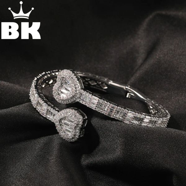 Strands Bling King Double Heart Charm Bangle Buzlu Bagettecz Ayarlanabilir Boyut Boy Bezeletleri Güzel Lüks Y2K Takı