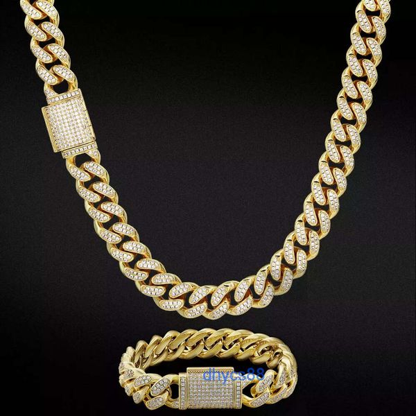 Uomini di alta qualità CZ CRY Crystal 12mm Ottone reale Spesso pavimentazione Cuban Link Catena Hip Hop Gioiello 14K PVD in oro massiccio