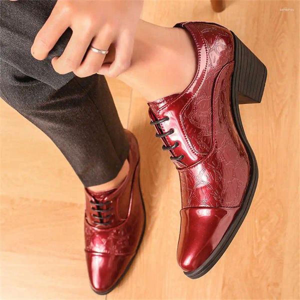 Dress Shoes Office con modello Retro Man Marriage Sneaker Luxury Joggings Sports Off Offer Classic