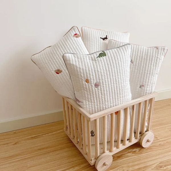 Cuscini cotone trapuntato cuscino da bambino con le rughe adorabili ricami per bambini cuscinetto cuscinetto fuso cotone ricamato per bambini