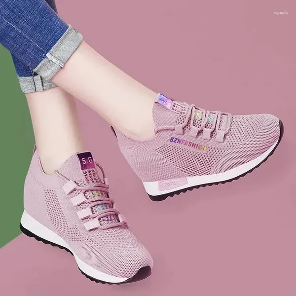 Sapatos casuais 2024 Aumento interno Mulheres tecem plataforma de damas respiráveis Comforto Zapatos Mujer