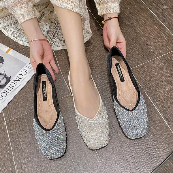Повседневная обувь Женщины Flat Spring Summer Girl Luxury Designer круглой ноги красивые хрустальные жемчужные модные лоферы 33-43
