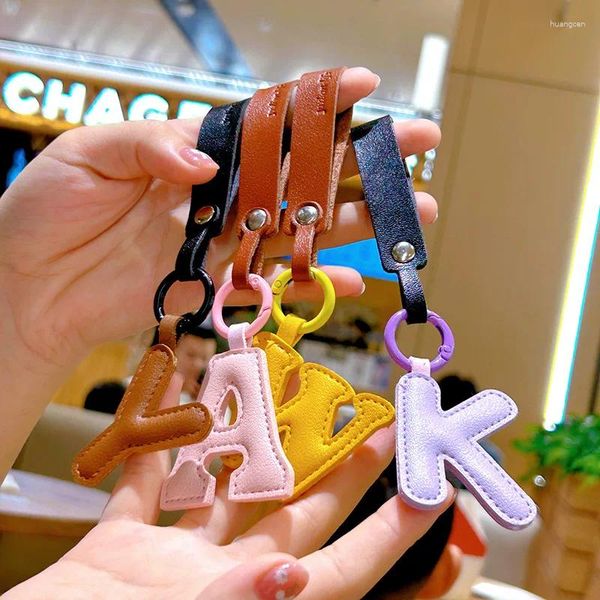 Keychains Persönlichkeit Leder Englisch Buchstaben Schlüsselkette Anhänger Mode Name Code Buchstaben Auto Mobiltelefon Schmuck Keychain für Frauentasche