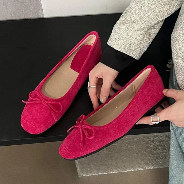 Lässige Schuhe Frauen sanftes Bowknot Ballet flache koreanische Mode Retro Elegant Runde Zehen Stiletto Pumps Herbstkleid Loafer