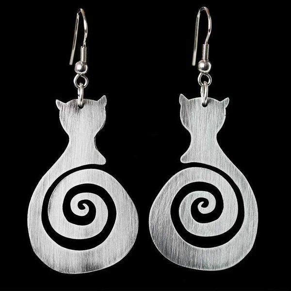 Charme vintage Símbolo espiral Hollo Brincos de gato para mulheres góticas de animal simples Brincho de casamento Declaração de presente de aniversário Y240423