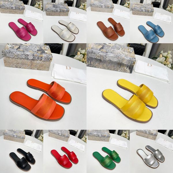 Designer Sandals Room Women Sandals Sandal Sandal Flat Flat Muli Slifori della cinghia anteriore imbottiti Fassibile in stile facile da asciugatura Donne Slide Spese scarpe dimensioni 35-42