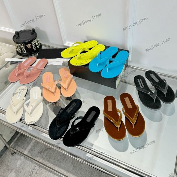 Tasarımcı Terlik 2c Kadın Teşhal Sandalet Denim Mavi Kadife Flip Flops Yaz Ayakkabıları CHA Siyah Bej Nel Kayma Düz Slaytlar Deri Daireler Nedensel Yepyeni Kaydırıcı Ayakkabı