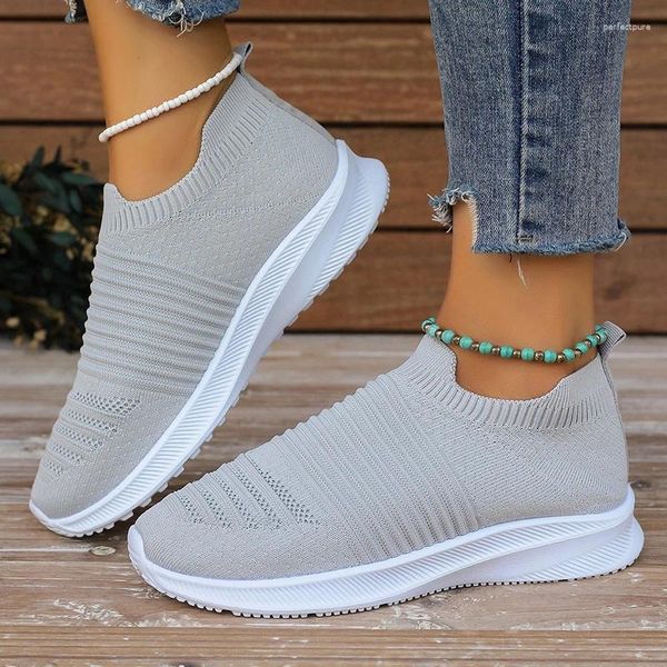 Casual Shoes Damen Slip in Flats Plus Size 43 Atmungsfreie Strick -Plattform Sneakers Frauen 2024 Frühling weicher Boden Frau