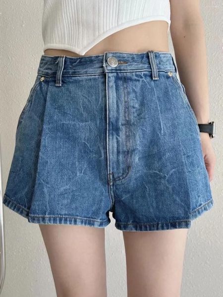 Jeans femininos A versão correta de nicho do padrão de onda de água Eenk com shorts jeans dobrados dianteiros de cintura alta usada para crianças