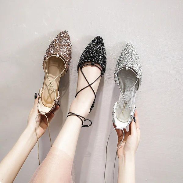 Sapatos casuais 2024 Mulheres Luxo Shorn Shurs Ballet Flats Aplacada Cruzada Mulher plana Crystal d'Orsay Wedding Glitter Sliver Mules