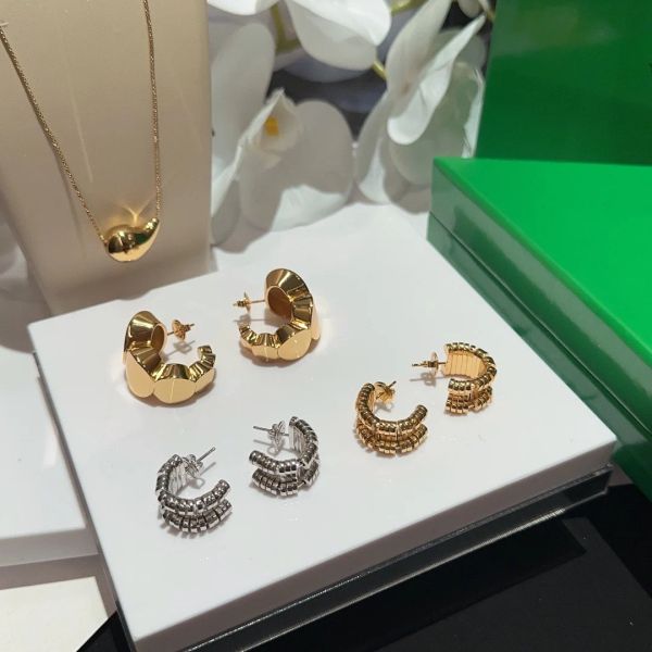 Ohrringe 2023 Mode berühmte Marke Gold Silber Designer hochwertiger Earring Frauen Juwelierparty Europäischer Trend