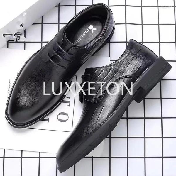 Lässige Schuhe Schwarze Männer Anzug Party Herrenkleid Italienische Leder Zapatos Hombre formelles Büro Sapatos Soziales Maskulino