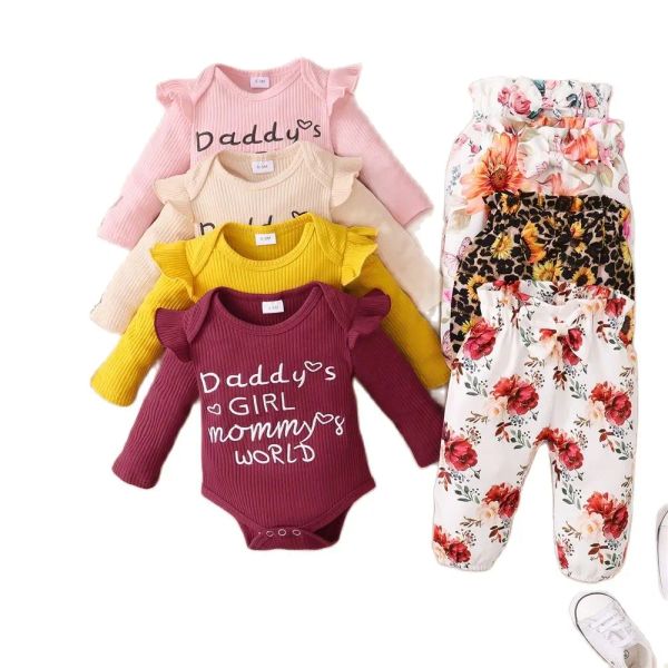 Сета для новорожденной девочки 3PCS Set Set Daddy's Girl's Mommy's World Romper с длинным рукавом + брюки для цветов с нарядом с повязкой на голову хлопка