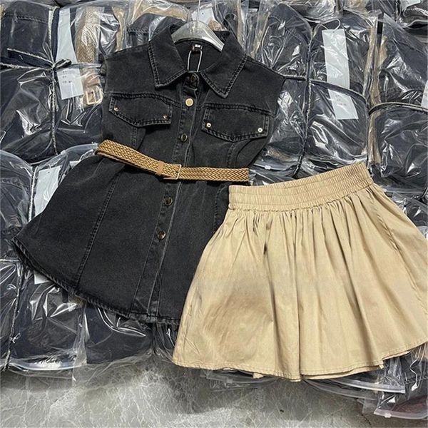 Vestido de duas peças vintage pólo pescoço jeaist colete alta cintura A-line saia curta estilo ocidental conjunto de duas peças para mulheres verão 2024 sets