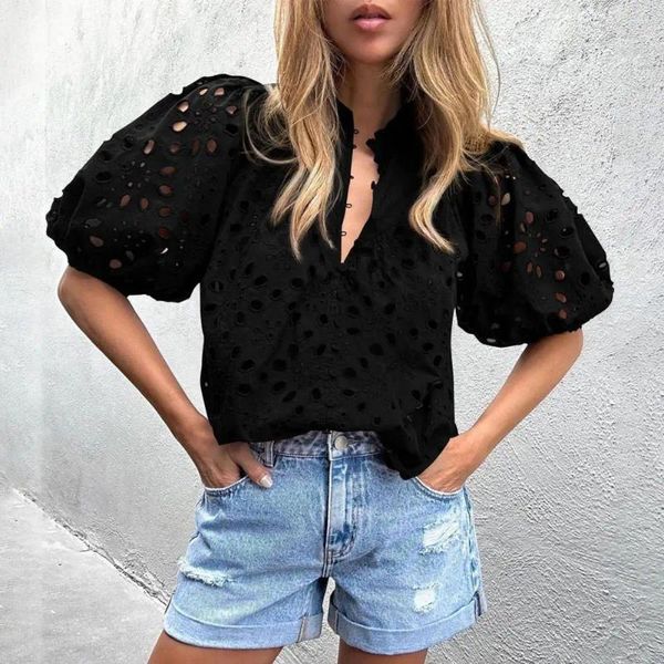 Frauenblusen Frauen V-Ausschnitt Shirt-Button-Bluse Stylische Sommertimen Laternenhülle gestickt Streetwear
