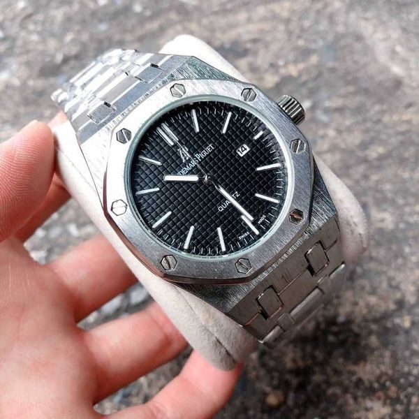 Designer Watch Luxury Automatic Mechanical Watch Кабели код W4D150762 Движение.