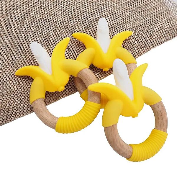 Chenkai 5pcs Eine kostenlose bananenförmige Silikonzähte Baby Frucht Zahnbürste Zahnen DIY Charme Halskette Schmuck Clip Food Grade 240415