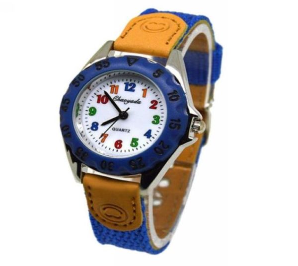 Orologi da polso 100pcslot orologio da cartone animato per i chirdure classiche colorate colorate per bambini orologi graziosi numeri arabi in pelle nylon wri7874362