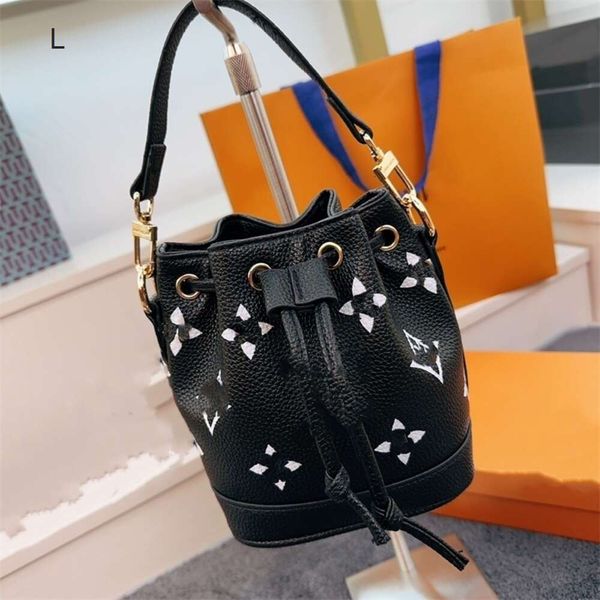 Bolsa de ombro 80% Factory Explosive Hot Sales Autumn/Inverno Novo bolsa de água coreana Viagem viajar de mão única Crossbody Handheld Bolsa de maquiagem feminina