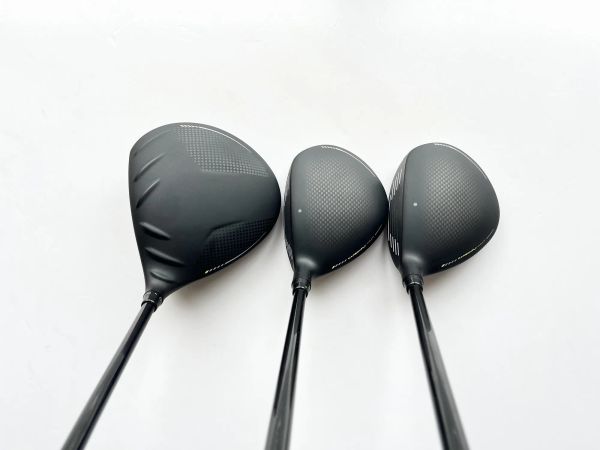 Clubes 3pcs 430 Clubes de golfe 430 Conjunto de madeira máxima 430 Max Golf Woods Driver + Fairway Woods R/S/Sr/X Flex grafite eixo com tampa da cabeça