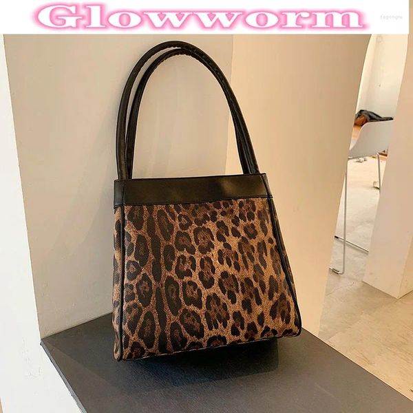 Сумка высокий клад Western Pu Кожаная тотация 2024 Winter Retro Leopard Print Женская дизайнерская дизайнерская портативная подмышка