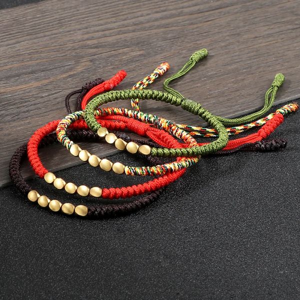 Strands fatto a mano Fili di perle di rame tibetano Bracciale intrecciato Rosso Flacky Rope Preghiera Braccialetti per uomini Regalo per gioielli etnici da donna