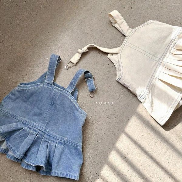 Vestidos de menina 2024 Spring Baby Sleesess Denim Denim Dress Crime Cute Strap Infant Solid Sweet Princess Sling 0-24M