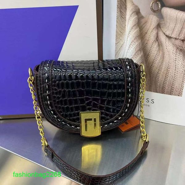 Borsa per design per esportazioni in pelle 2024 Nuova borsa da sella in pelle coccodrillo in pelle Crocodile Fashi