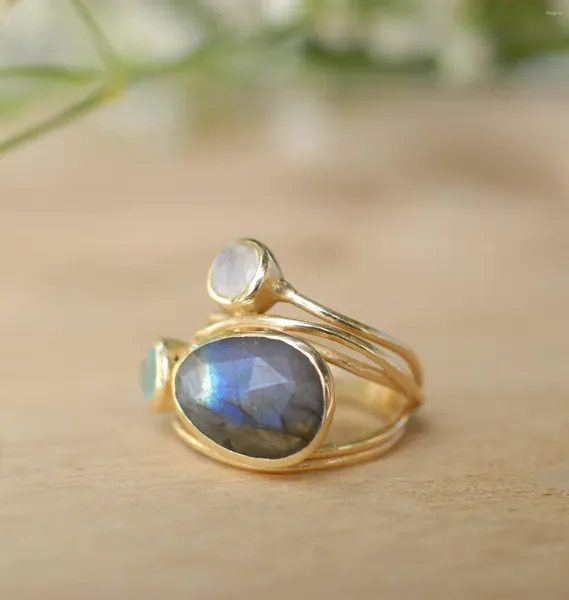 Küme halkaları cazibesi kadın kristal taklit moonstone büyük moda altın renk paslanmaz çelik düğün parti yüzüğü vintage mücevher