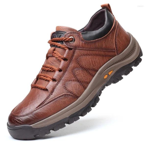 Sapatos casuais 2024 Mencasuais homens de couro de qualidade masculina designer bussiness ao ar livre para homem de trabalho