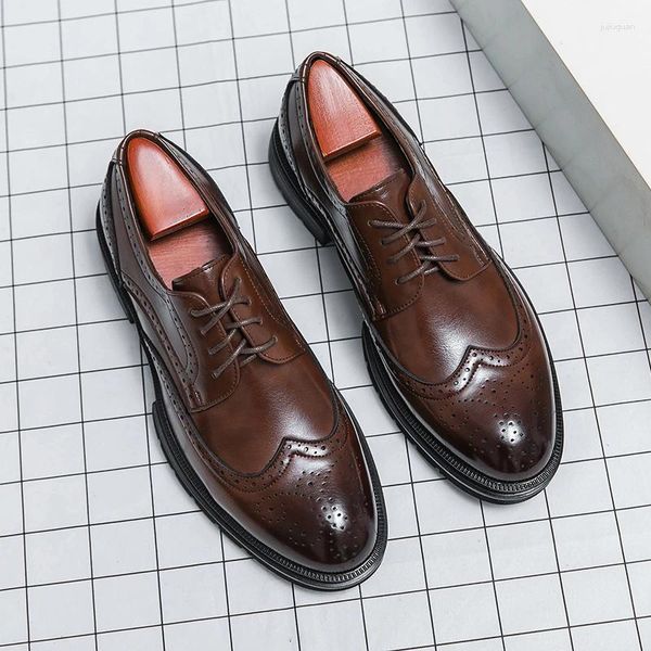 Sapatos casuais marca homens de couro oxford office brown wedding moda entrevista de luxo brogue