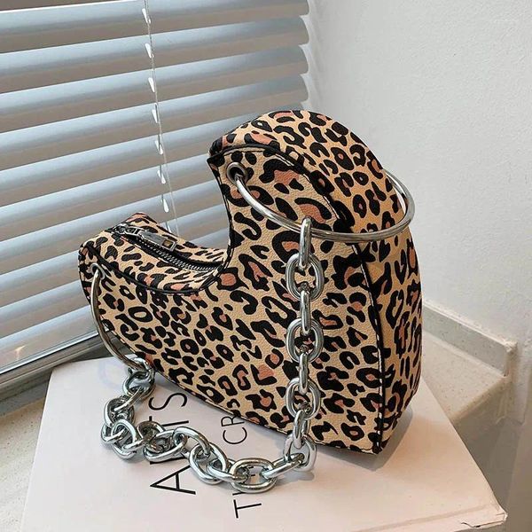 Bolsas de ombro de ombro de leopardo sexy em forma de coração para mulheres 2024 Bolsas de designer feminino de luxo Moda Saco de embreagem de couro