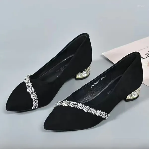 Sapatos casuais femininos de verão sapato de diamante rasa de saltos altos fêmeas de moda feminina mocassins grossos taco de ponta pontiagudo para mujer